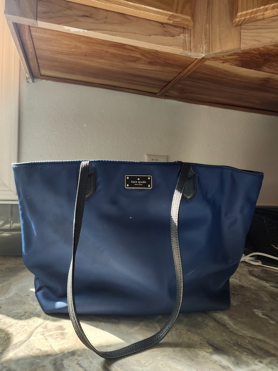 kate spade Handbags - Kate Spade Nacy "Black Avenue" Margereta Tote Bag with Black Handles